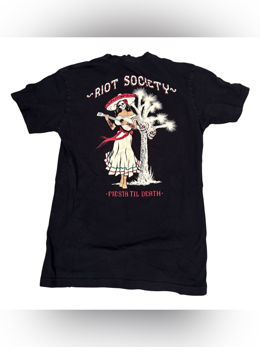 Riot Society graphic t-shirt